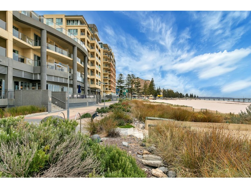 513/16 Holdfast Promenade, Glenelg SA 5045