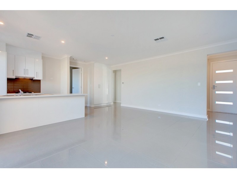 2/32 Clovelly Avenue, Christies Beach SA 5165