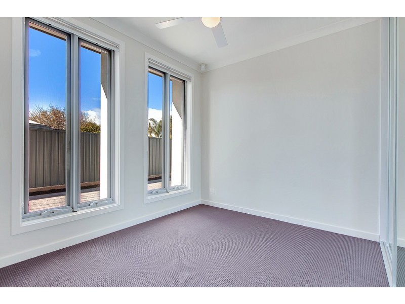 2/32 Clovelly Avenue, Christies Beach SA 5165