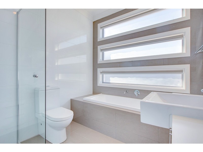 2/32 Clovelly Avenue, Christies Beach SA 5165