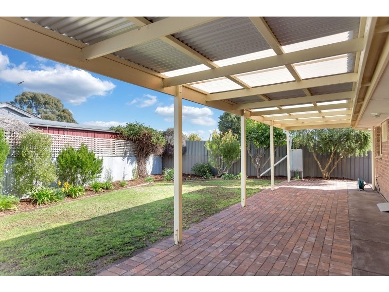 15 Henry Court, Morphett Vale SA 5162