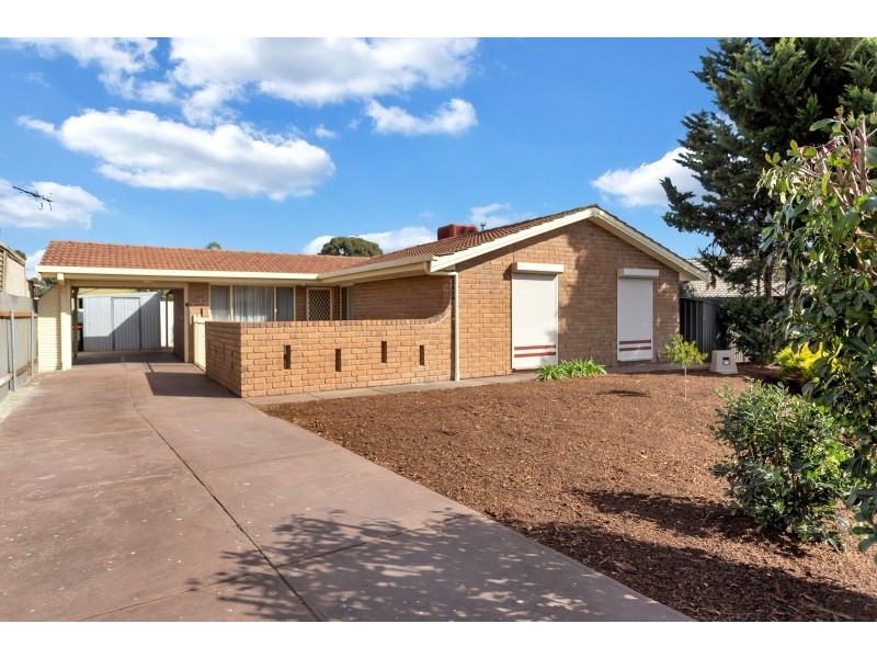 15 Henry Court, Morphett Vale SA 5162