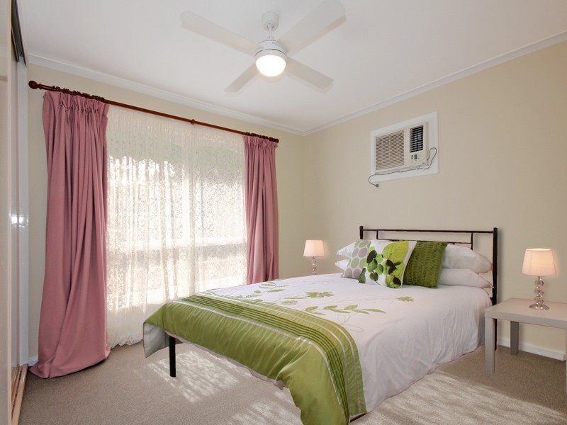 7 Greenloop Crescent, Huntfield Heights SA 5163