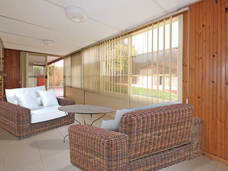 7 Greenloop Crescent, Huntfield Heights SA 5163