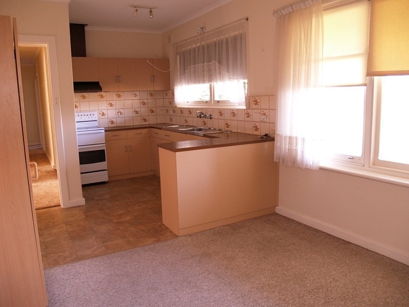 24 Ackland Avenue, Christies Beach SA 5165