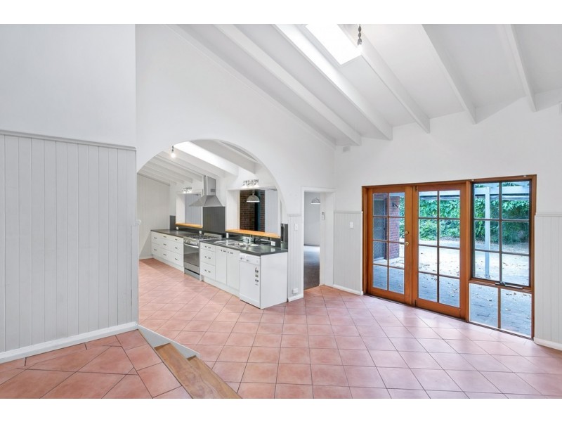 4 Lulworth Place, Flagstaff Hill SA 5159