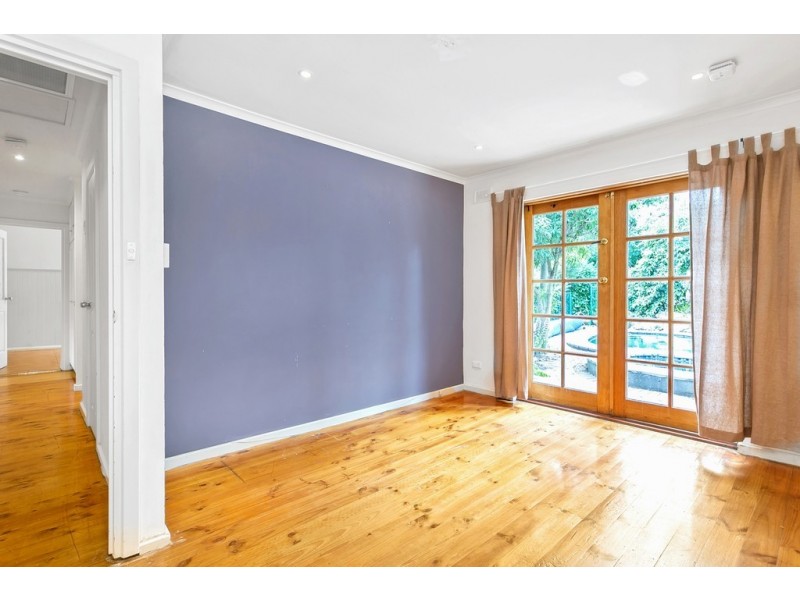 4 Lulworth Place, Flagstaff Hill SA 5159