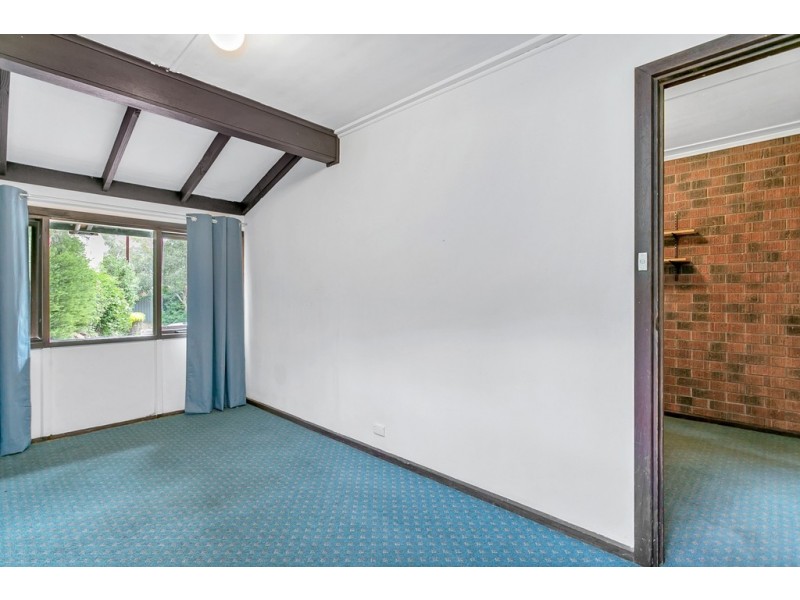 4 Lulworth Place, Flagstaff Hill SA 5159