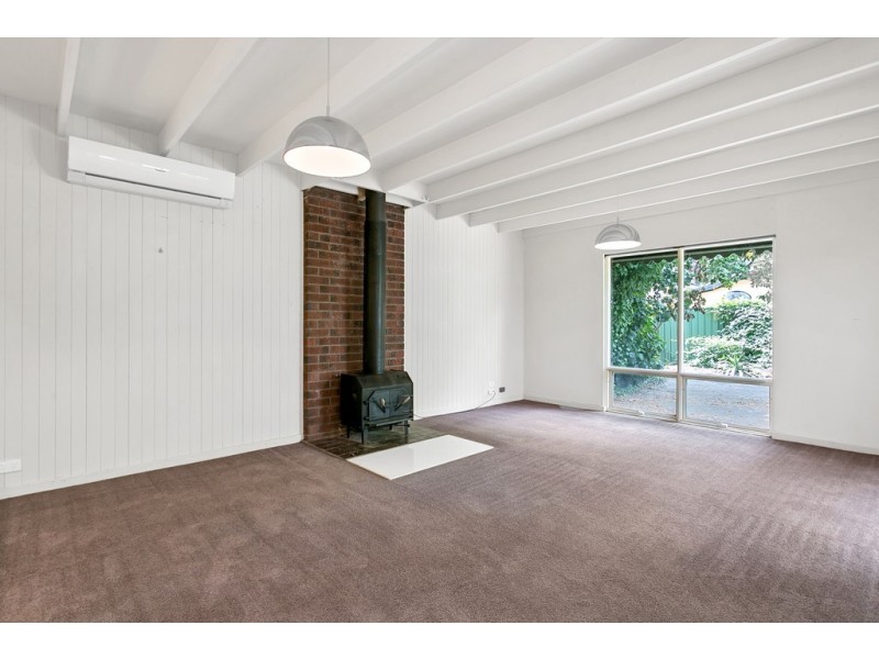 4 Lulworth Place, Flagstaff Hill SA 5159