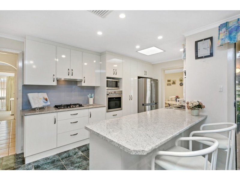 14 Hatherley Avenue, O’halloran Hill SA 5158