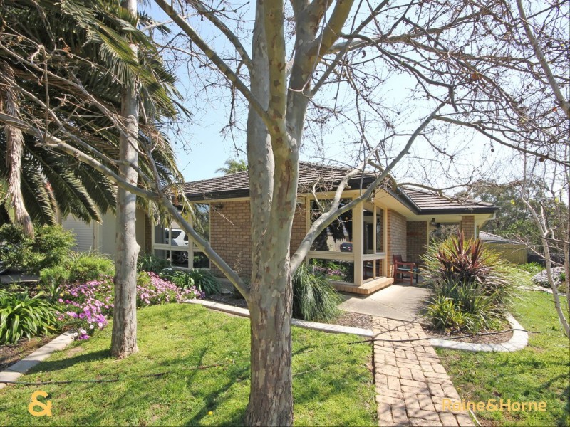 3 Angas Walk, Woodcroft SA 5162