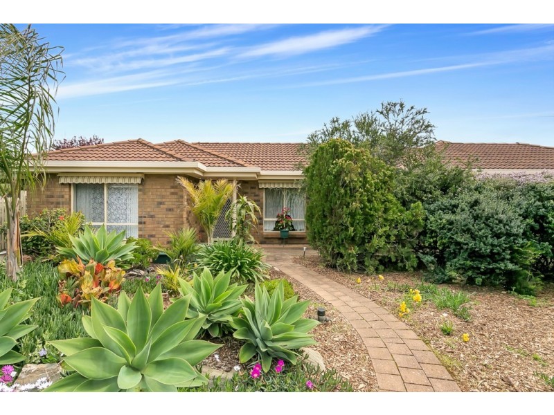 38 Whitney Crescent, Seaford SA 5169