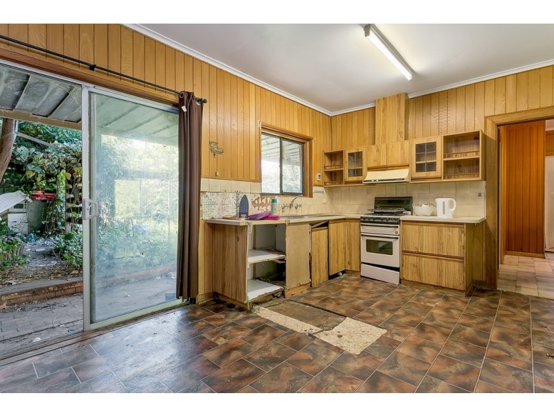 4 Edwina Drive, Morphett Vale SA 5162