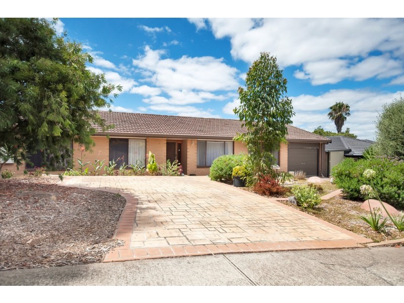 12 Whiteley Drive, Trott Park SA 5158