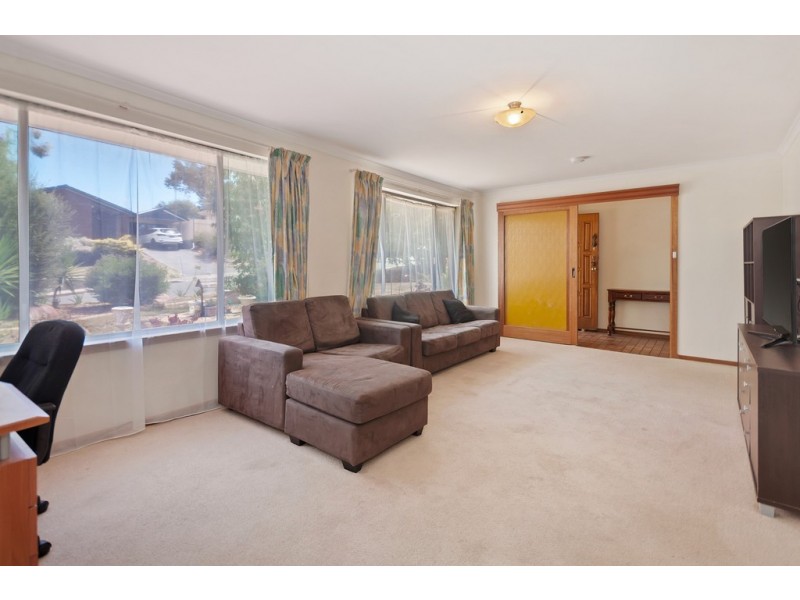12 Whiteley Drive, Trott Park SA 5158