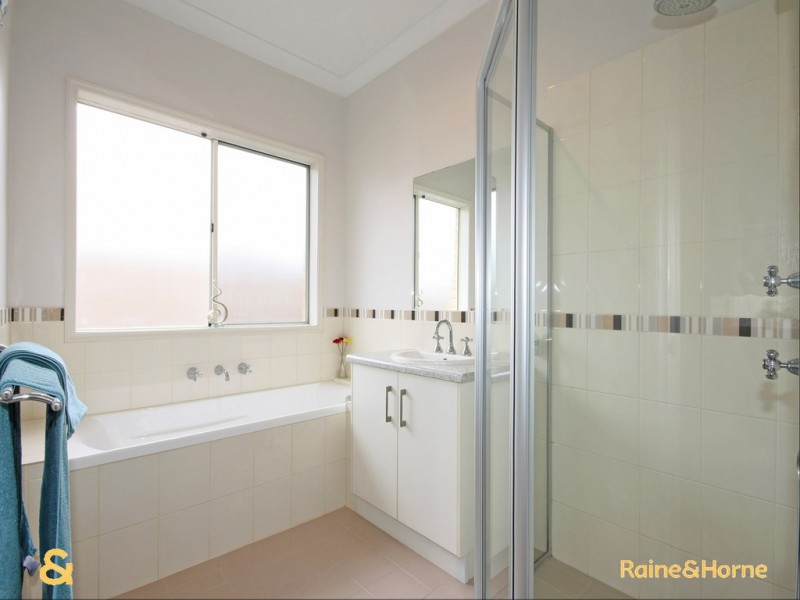 16 Hertford Place, Noarlunga Downs SA 5168