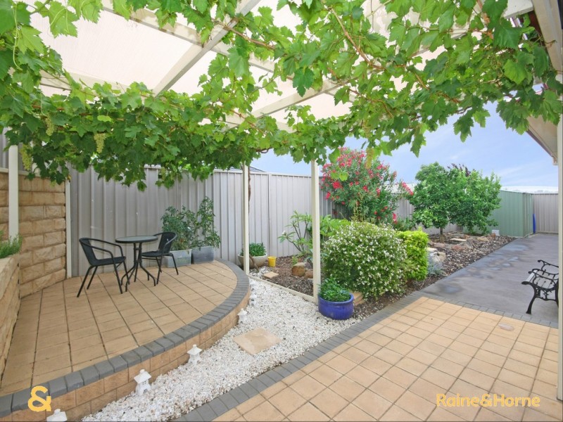 16 Hertford Place, Noarlunga Downs SA 5168