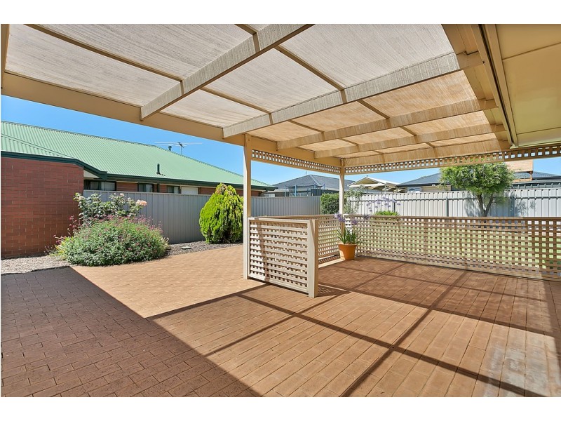14 Whitney Crescent, Seaford SA 5169