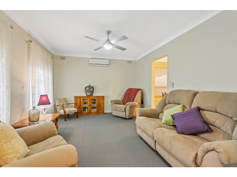 49 Paterson Drive, Hackham SA 5163