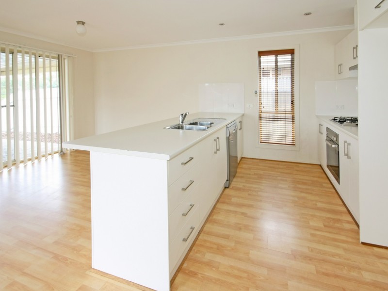 21 Williams Avenue, Hackham West SA 5163