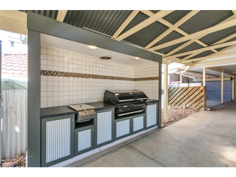 13 Coorumbena Crescent, Morphett Vale SA 5162