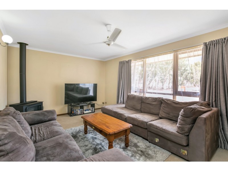 13 Coorumbena Crescent, Morphett Vale SA 5162