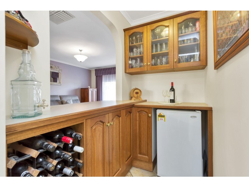 58 Farnsworth Drive, Morphett Vale SA 5162