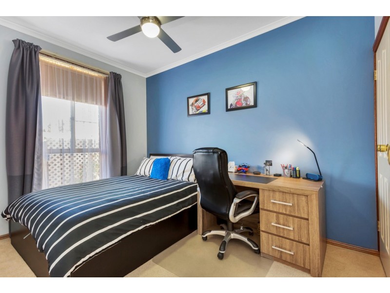 58 Farnsworth Drive, Morphett Vale SA 5162