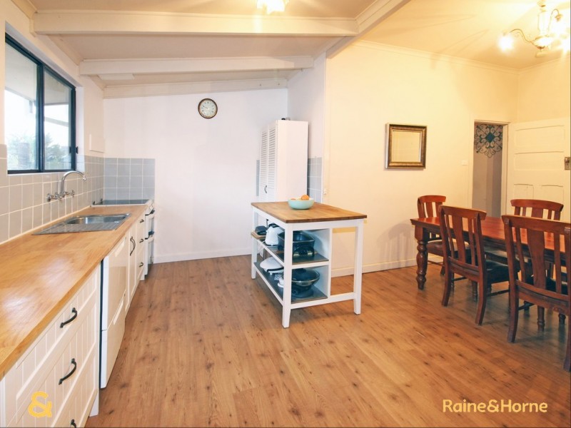 17 Selway Terrace, O’sullivan Beach SA 5166