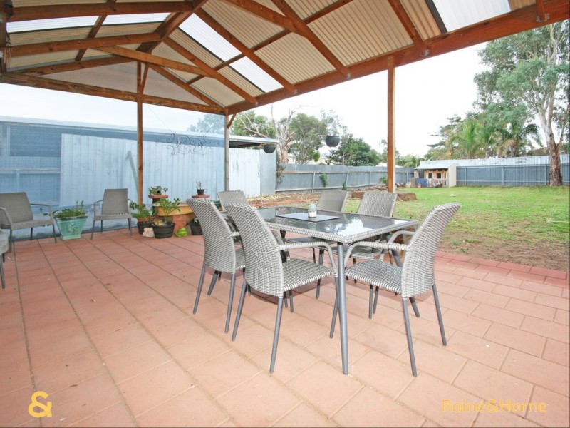 17 Selway Terrace, O’sullivan Beach SA 5166