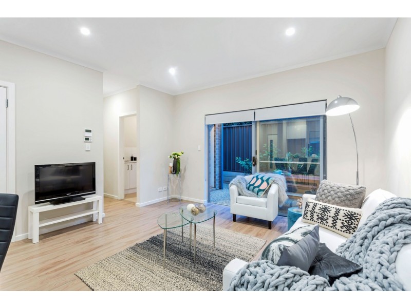 6C Vincent Street, Christies Beach SA 5165