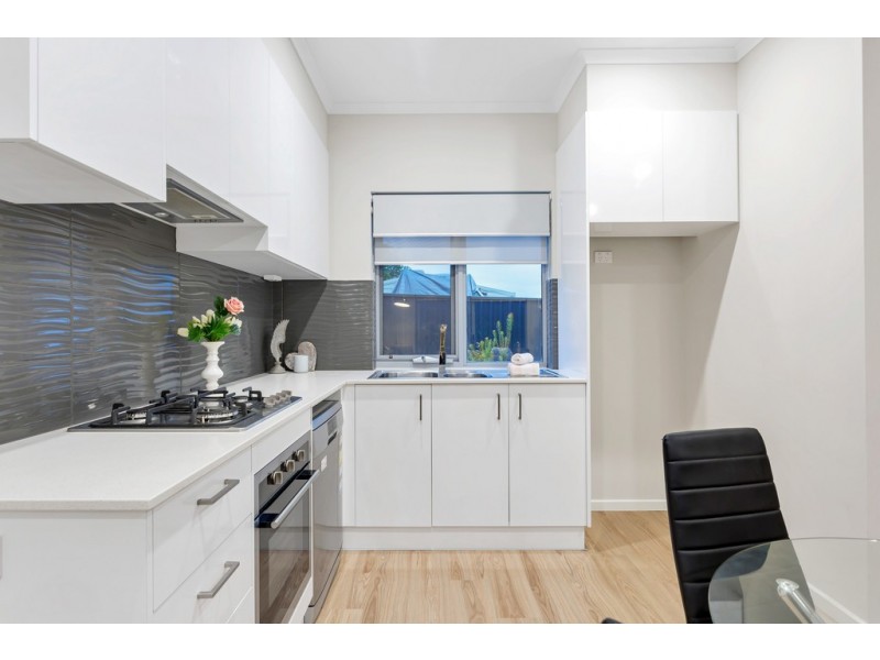 6C Vincent Street, Christies Beach SA 5165