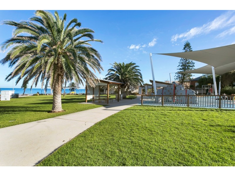 6C Vincent Street, Christies Beach SA 5165