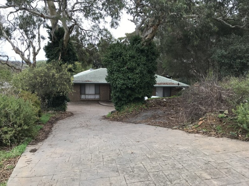 3 Dorset Cresent, Happy Valley SA 5159