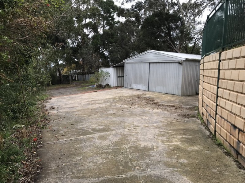 3 Dorset Cresent, Happy Valley SA 5159