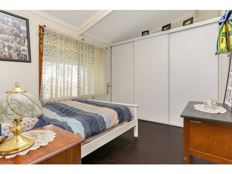 33 McCartney Street, Morphett Vale SA 5162