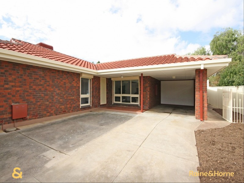 1 Nicolle Drive, Morphett Vale SA 5162