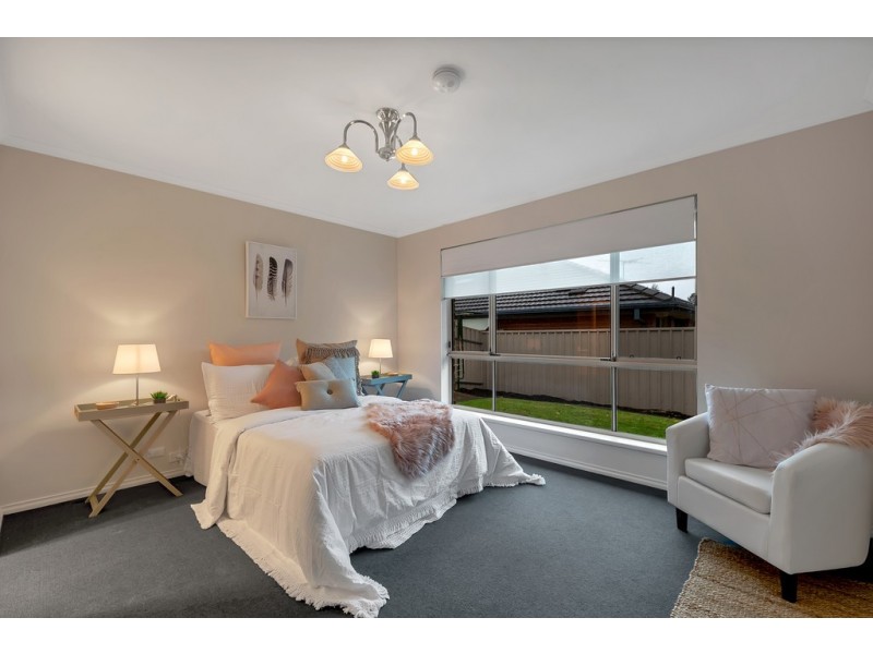 73 Pegasus Drive, Woodcroft SA 5162