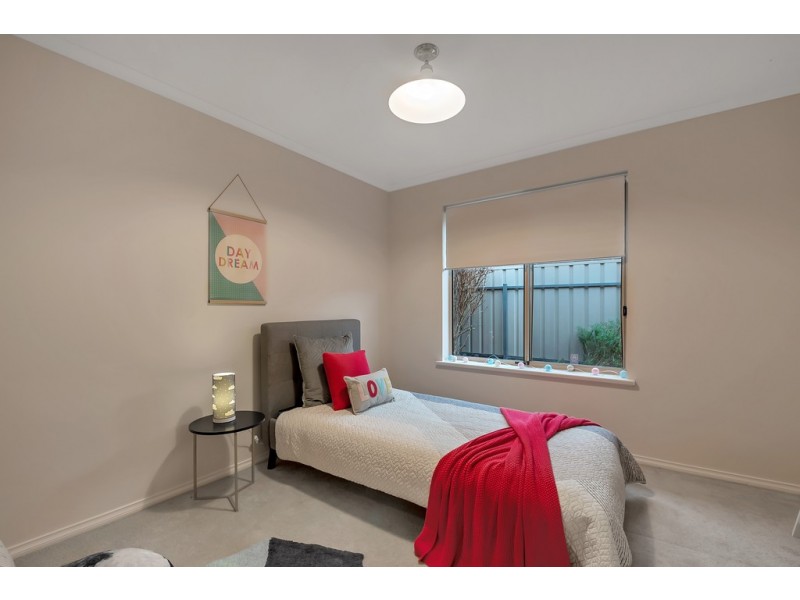 73 Pegasus Drive, Woodcroft SA 5162