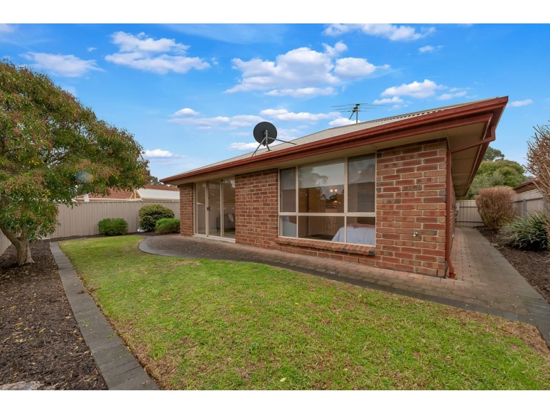 73 Pegasus Drive, Woodcroft SA 5162