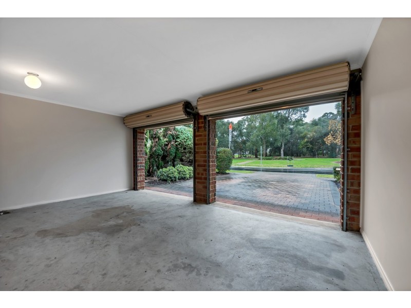 73 Pegasus Drive, Woodcroft SA 5162