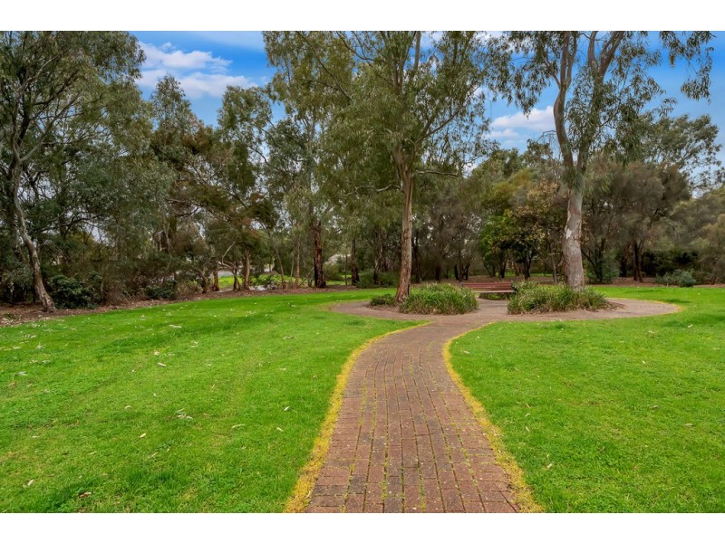 73 Pegasus Drive, Woodcroft SA 5162