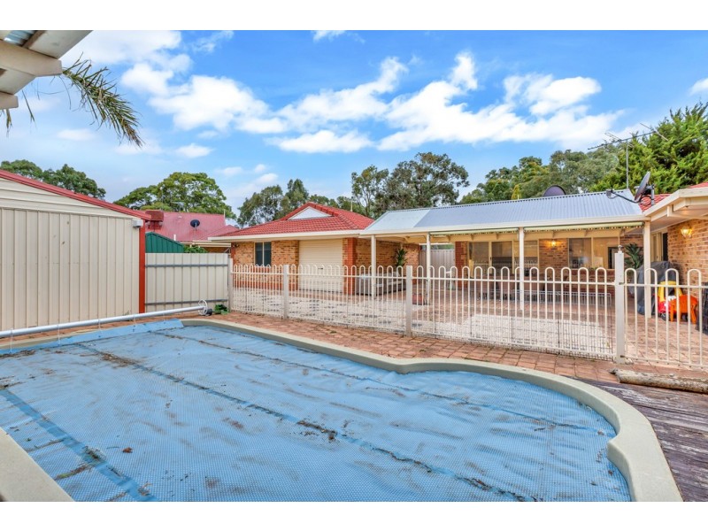 4 Montrose Court, Onkaparinga Hills SA 5163