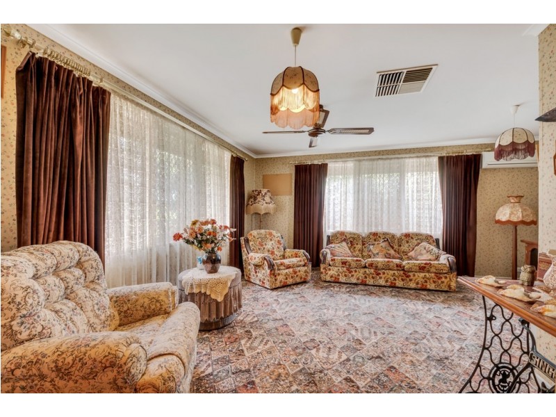 7 Lutana Court, Morphett Vale SA 5162