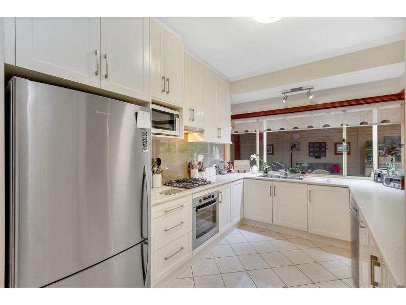 10 Houndsgate Court, Onkaparinga Hills SA 5163