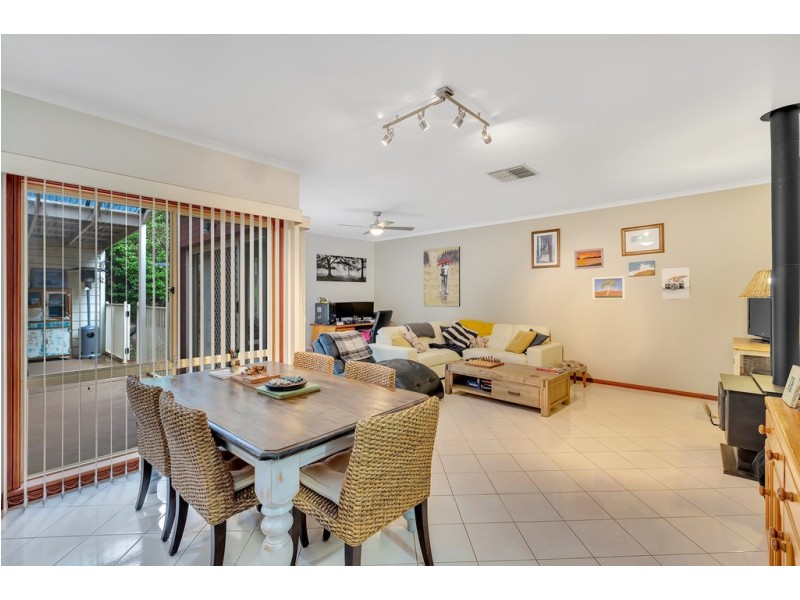 10 Houndsgate Court, Onkaparinga Hills SA 5163