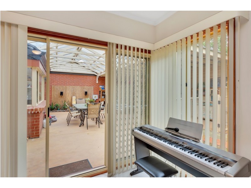 10 Houndsgate Court, Onkaparinga Hills SA 5163