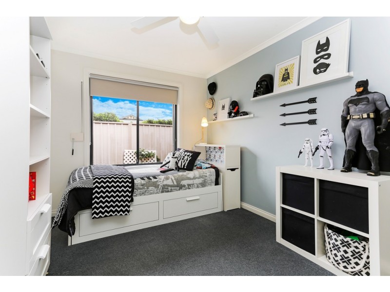 15 Mundulla Avenue (Kings Green Estate), Woodcroft SA 5162