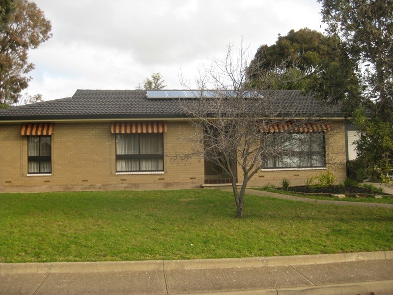 1 Jennifer Drive, Happy Valley SA 5159