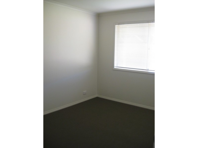 10 Deck Avenue, Seaford Meadows SA 5169